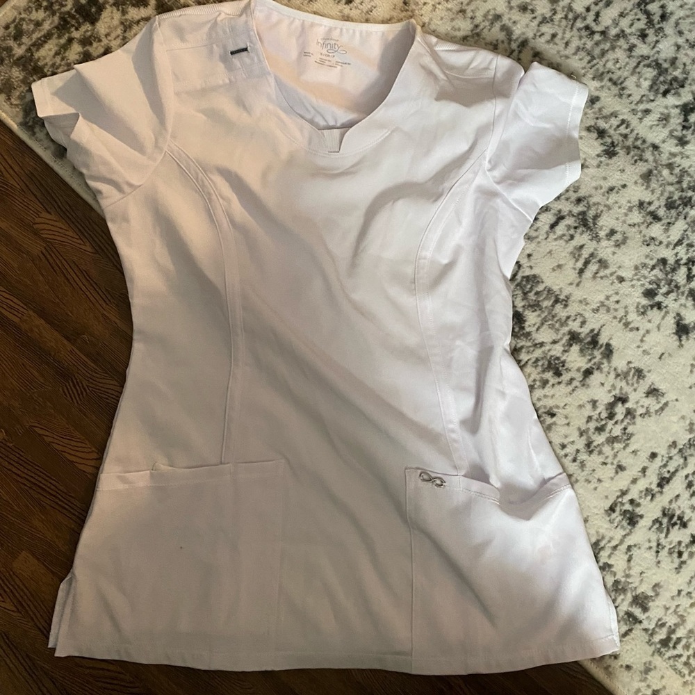 Cherokee infinity white scrub top